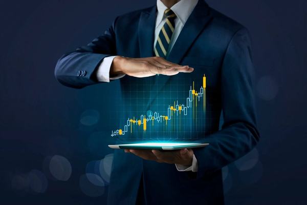 Traditional crypto startup funding problems